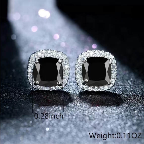 New 4 Prongs 14K Gold Plated Simple Square Stud Earrings - Picture 2 of 7